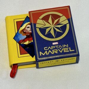 Captain Marvel : The Tiny Book of Earth's Mightiest Hero, Hardcover by Reed, …